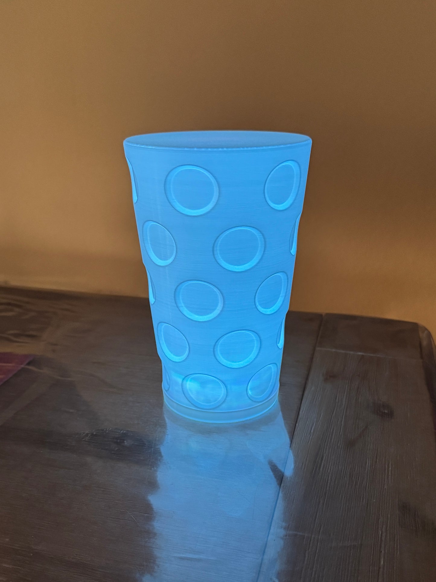 Dubbeglas LED Tisch-Deko-Leuchte mit Fernbedienung – Batteriebetrieben & Spritzwassergeschützt