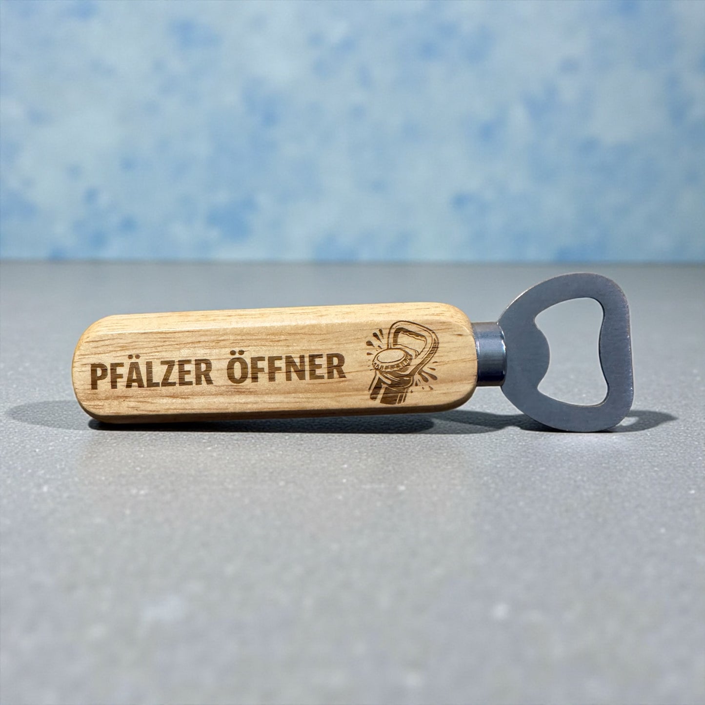Personalisierter Flaschenöffner aus Holz mit Gravur – Geschenkidee mit Wunschtext